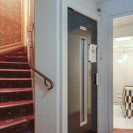 Hotel Des 3 Nations Paris Bagian luar foto