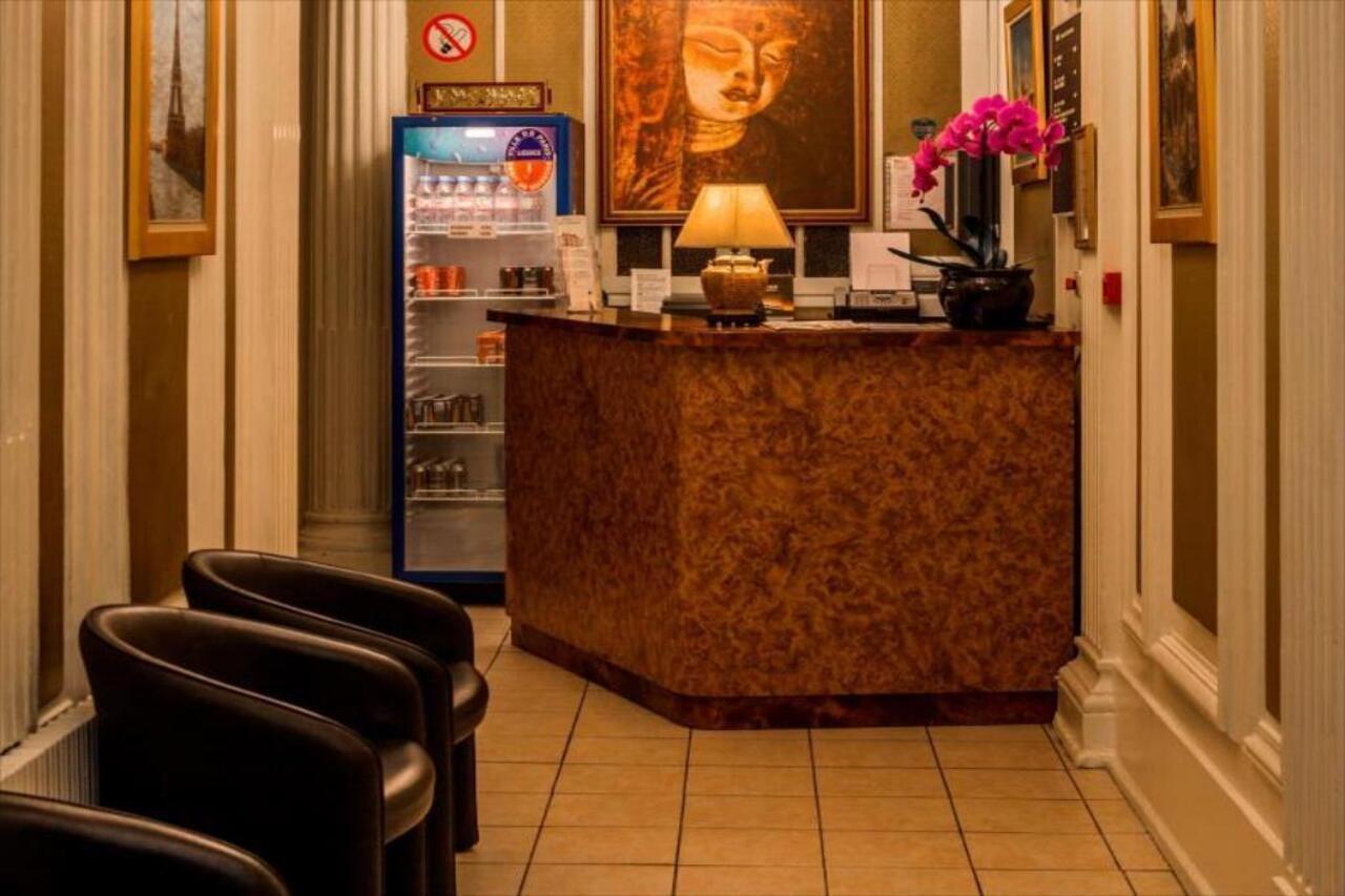 Hotel Des 3 Nations Paris Bagian luar foto