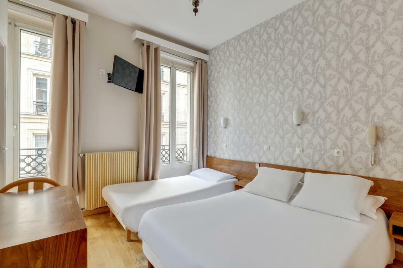 Hotel Des 3 Nations Paris Bagian luar foto