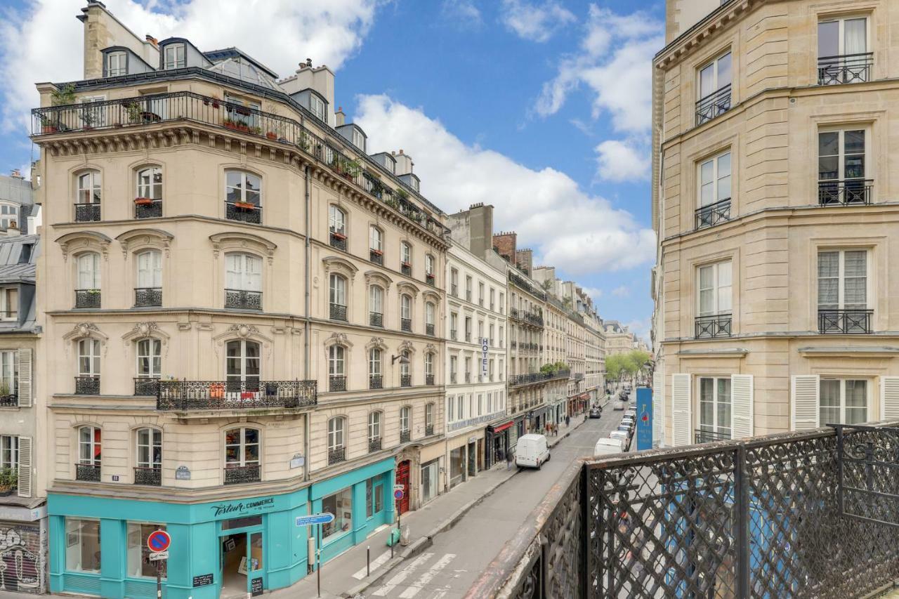 Hotel Des 3 Nations Paris Bagian luar foto