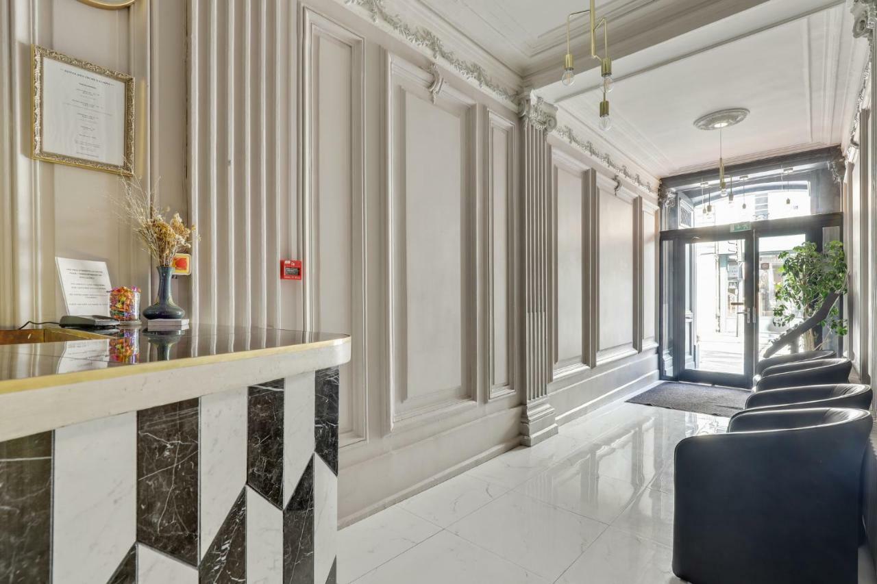 Hotel Des 3 Nations Paris Bagian luar foto