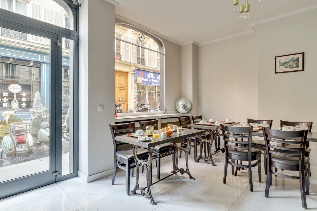 Hotel Des 3 Nations Paris Bagian luar foto